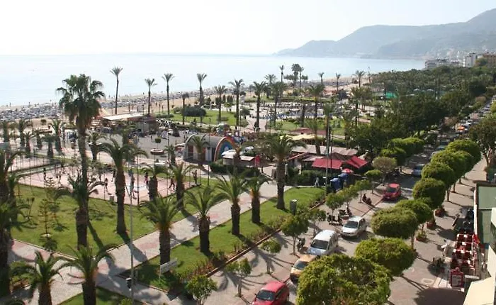 公寓式酒店 Havana 4*